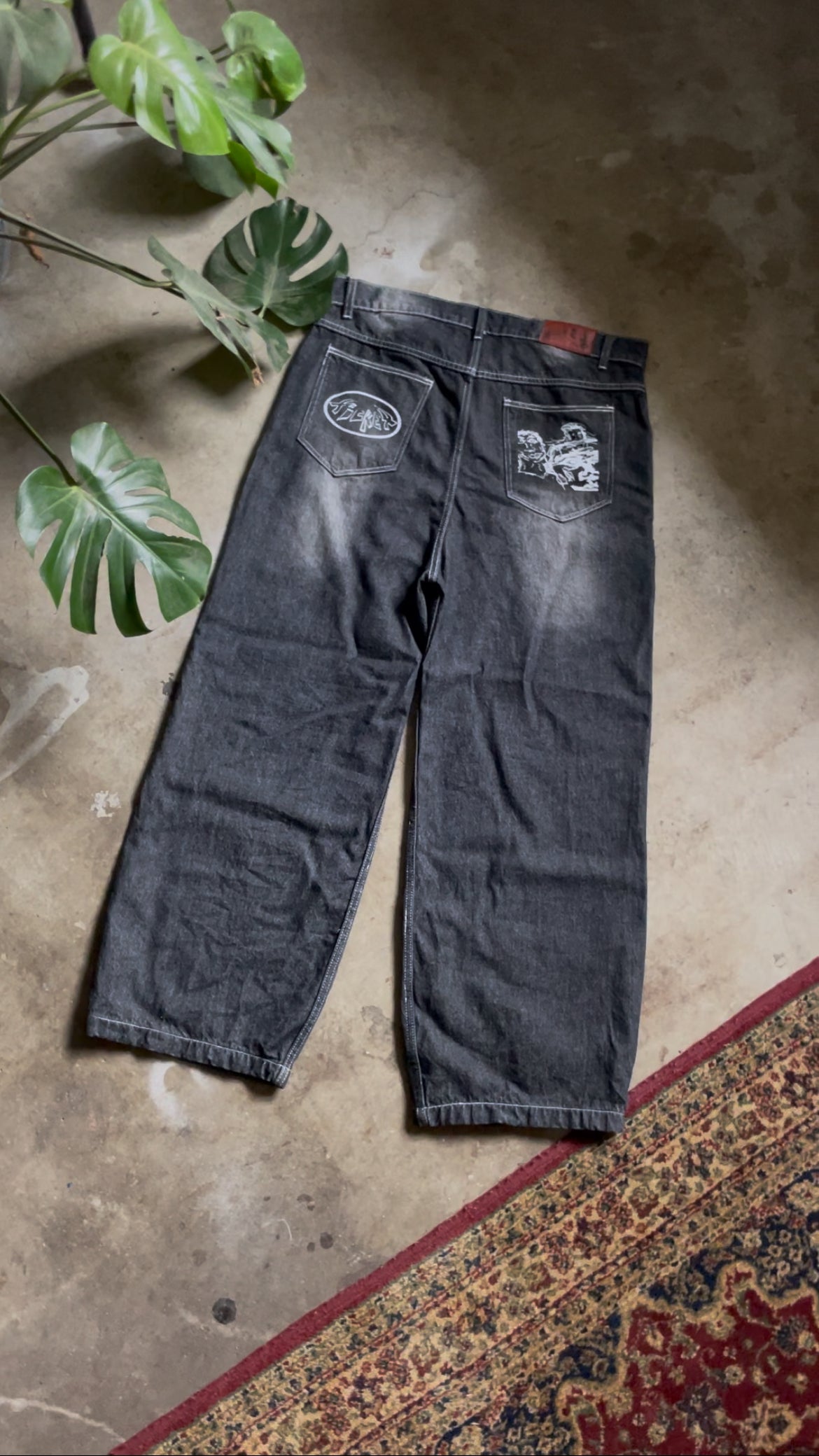 denim baggy jeans